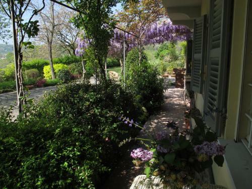 Sotto La Luna Bruna B&B
