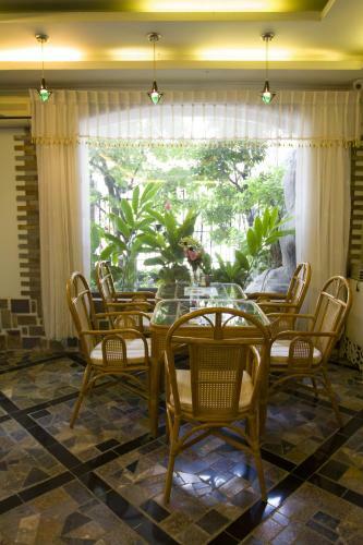 Spring Hotel