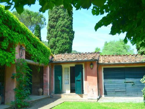 Hostal Holiday Home La Cumbre Lucca