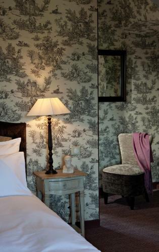 Hotel Chateau De Lalande