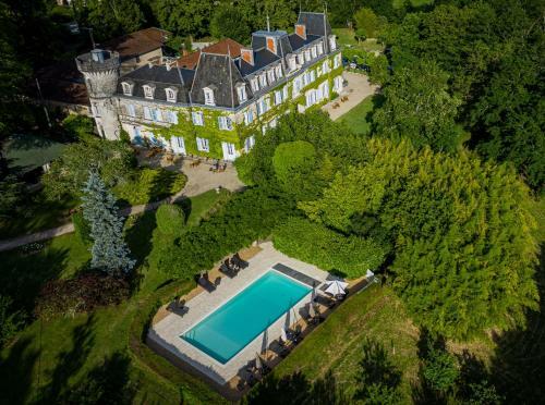 Hotel Chateau De Lalande