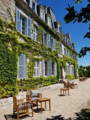 Hotel Chateau De Lalande