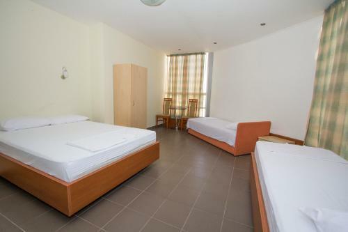 Hotel Grand