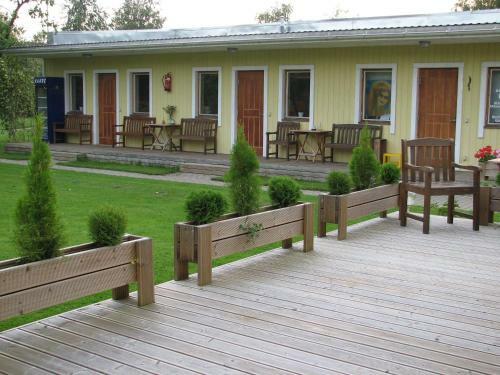 Hostal Kaare Guesthouse