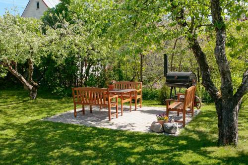 Hostal Kaare Guesthouse