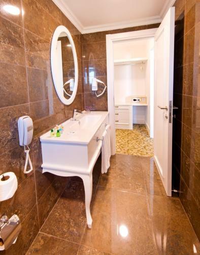 The Olive Tree Hotel