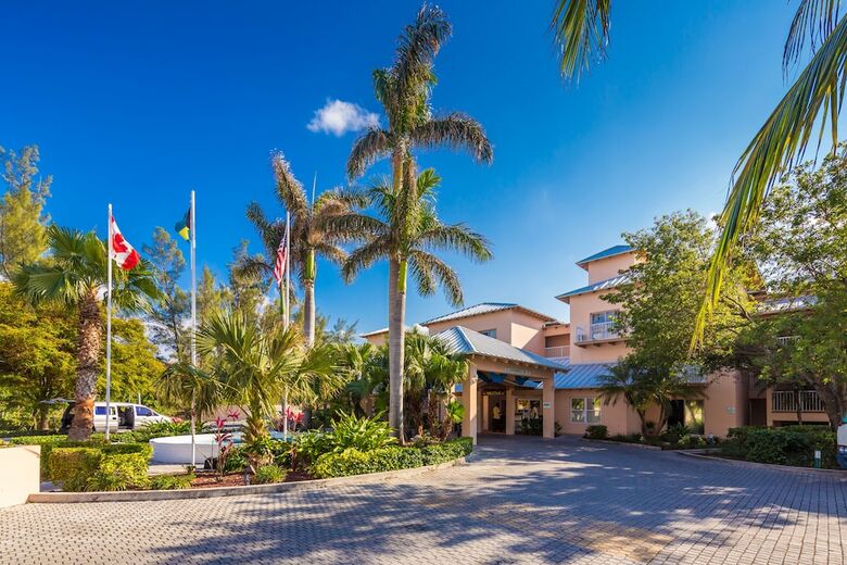 Hotel Island Seas Resort