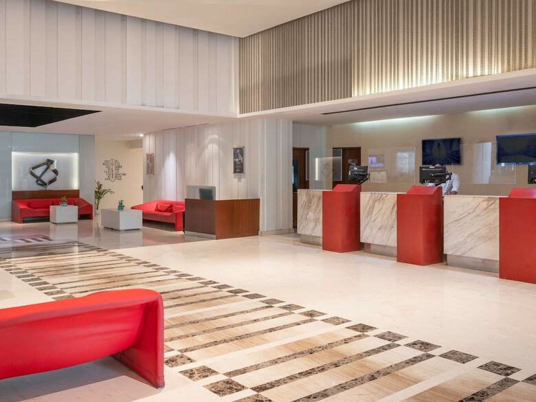 Hotel Ibis New Delhi Aerocity