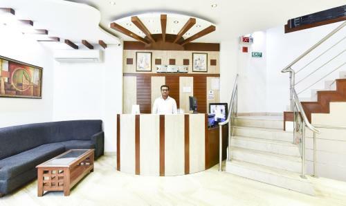 Hotel Grd Inn