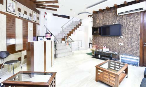 Hotel Grd Inn