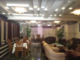 Hotel Sahara