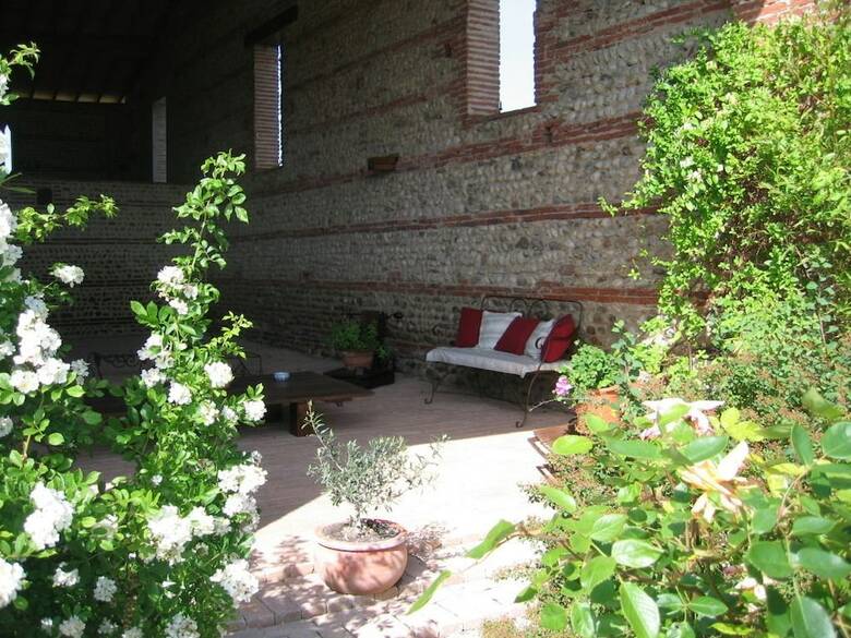 Bed & Breakfast Terre De Garance