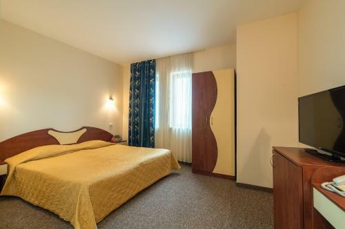 Adamo Hotel