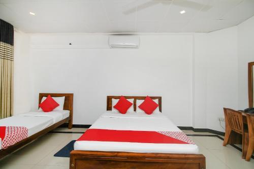 Grand Rovinka Hotel