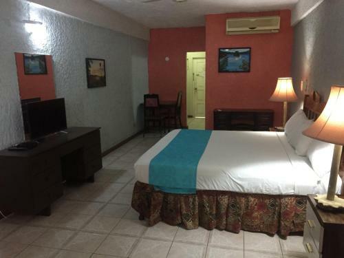 Cariblue Hotel & Scuba Resort