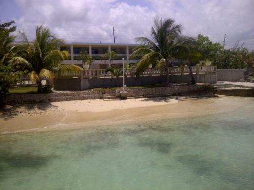 Cariblue Hotel & Scuba Resort