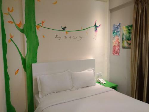 Hotel Strawberry Fields