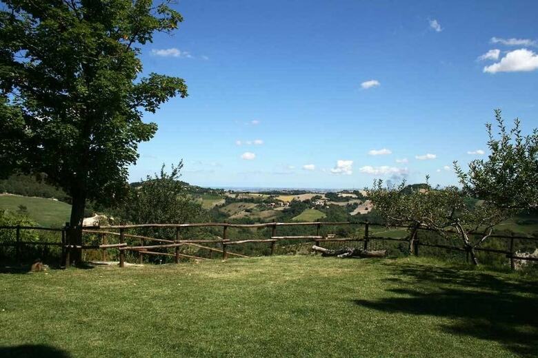 Agroturismo Cornio Delle Fronde