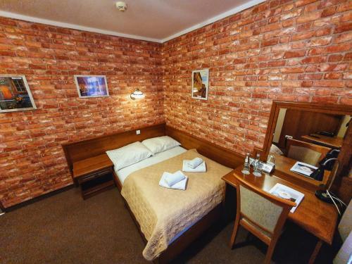 Hotel Zamkowy M?yn