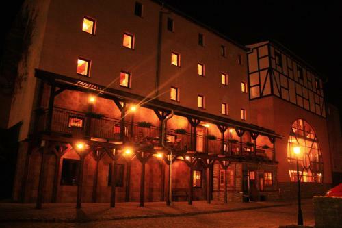 Hotel Zamkowy M?yn