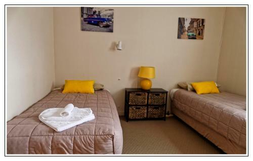Lantern Court Motel