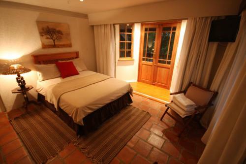 Acra-retreat Mountain View Lodge