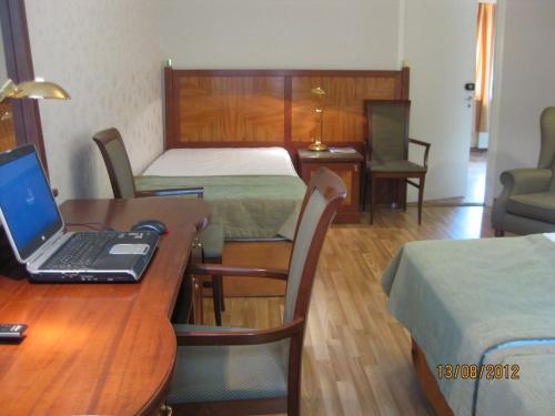 Hostal Lakefinland Guesthouse