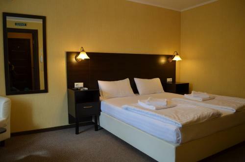 Transit Hotel