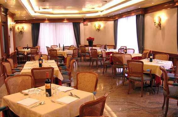 Hotel Mondial