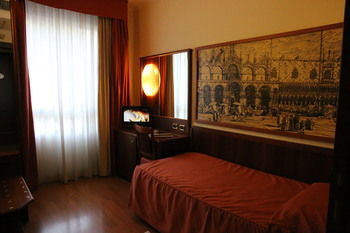 Hotel President