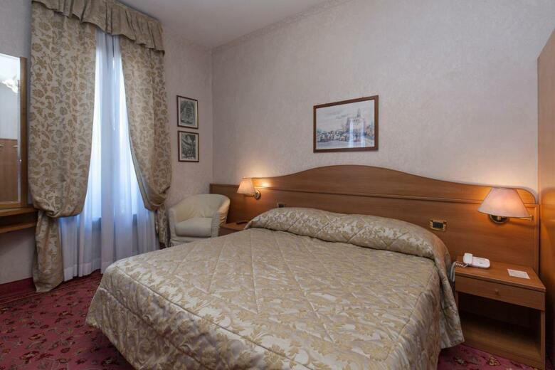 Hotel Riviera