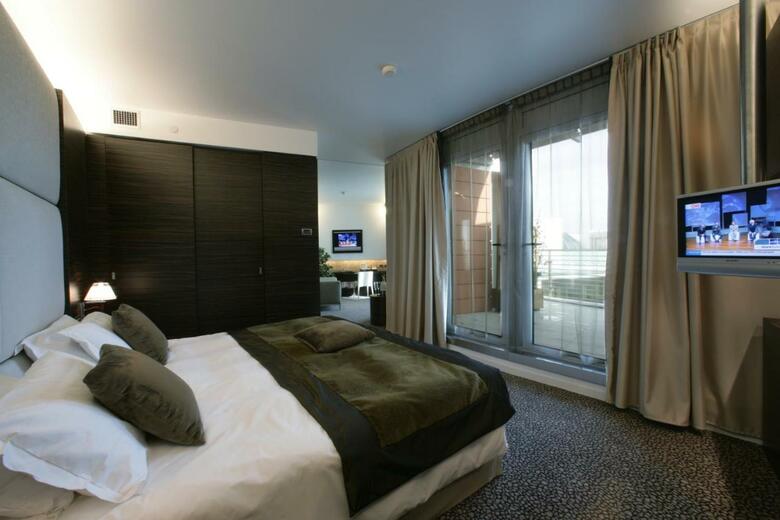 Hotel Antony Palace