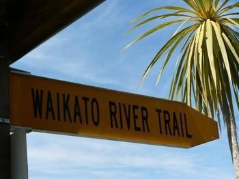 Hostal Lake Maraetai Lodge