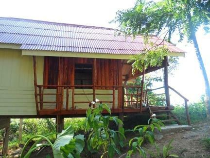 Jungle Hill Beach Bungalow