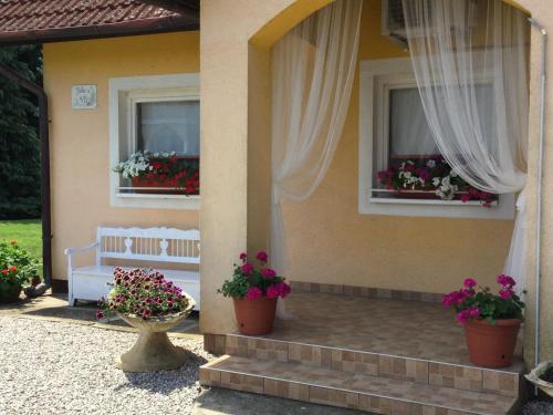 Apartment Balatonbereny 5
