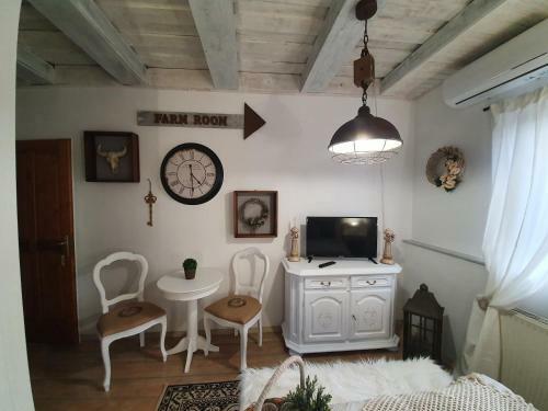 Hostal Gasthaus Jo�-wellness Pension