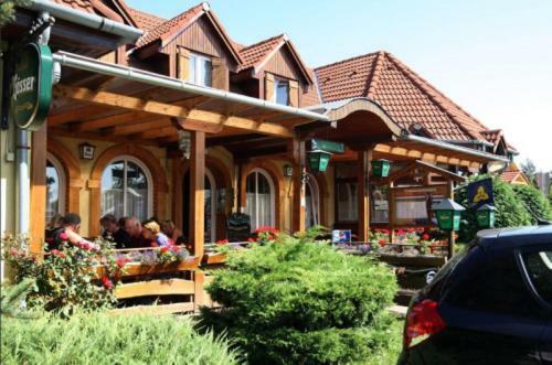 Hostal Gasthaus Jo�-wellness Pension