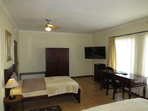 Hostal White House Lodge