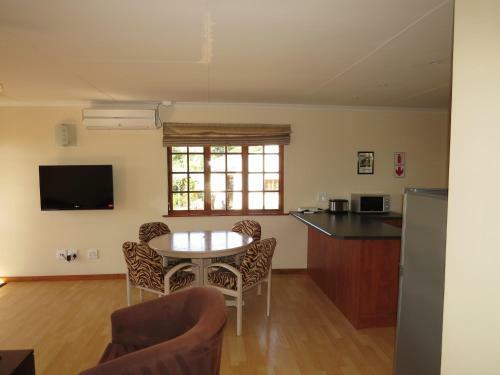 Hostal White House Lodge