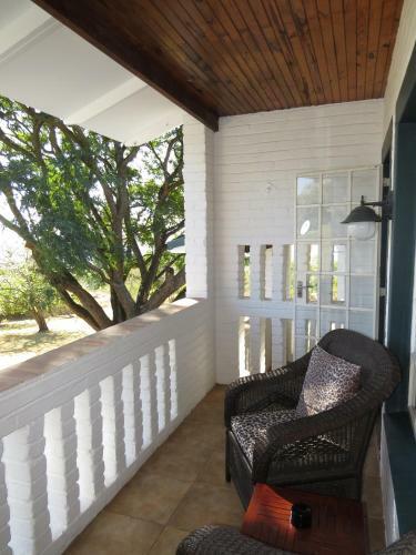 Hostal White House Lodge