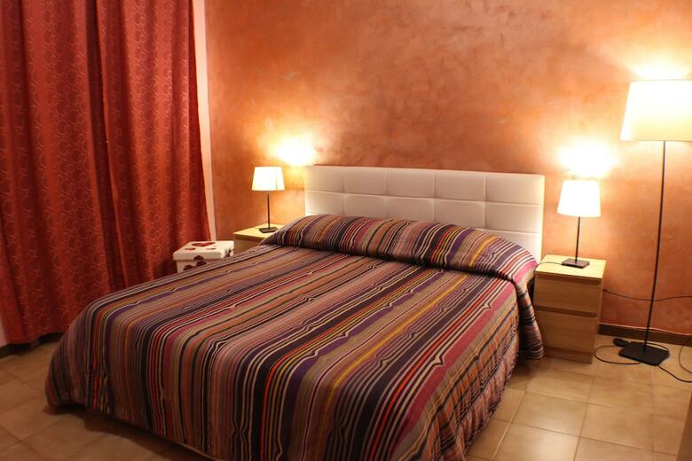 Bed & Breakfast San Nicol� House