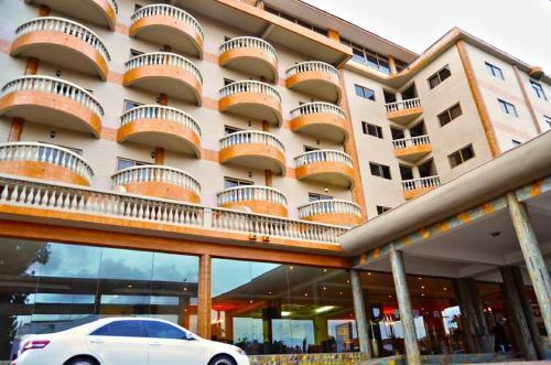 Mensvic Grand Hotel