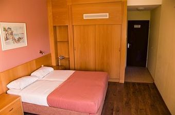 Nes Ammim Hotel