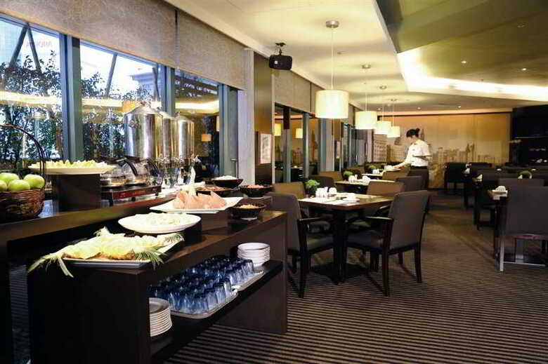 Pacific Business Hotel