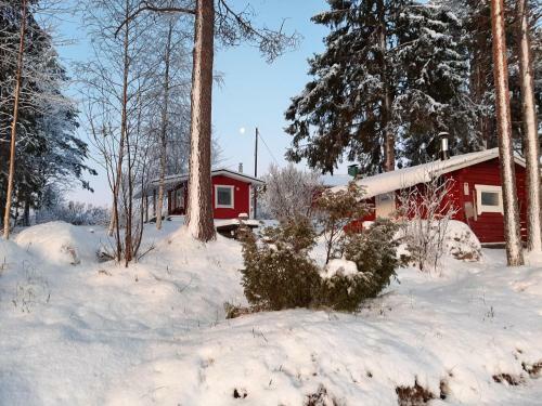Puolukkamaan Pirtit Cottages