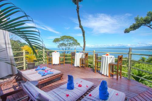 Hotel Issimo Suites