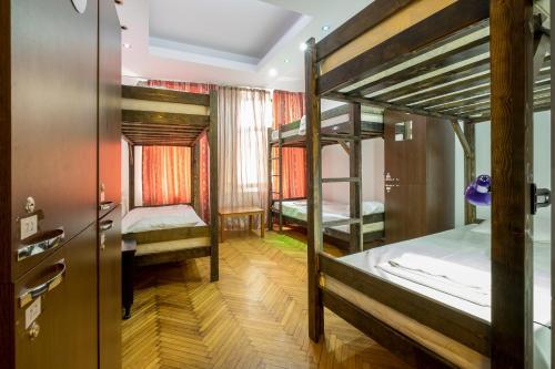 Puzzle Hostel
