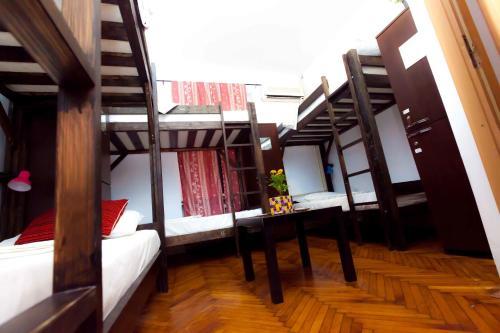 Puzzle Hostel