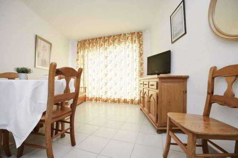 Hotel Port Gavina Apts