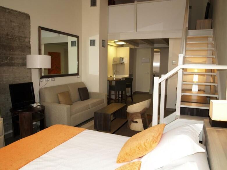 Hotel Eco Alcala Suites